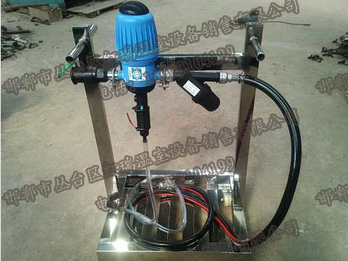 施肥機(jī)到底有什么特點(diǎn)，能讓大家喜愛？